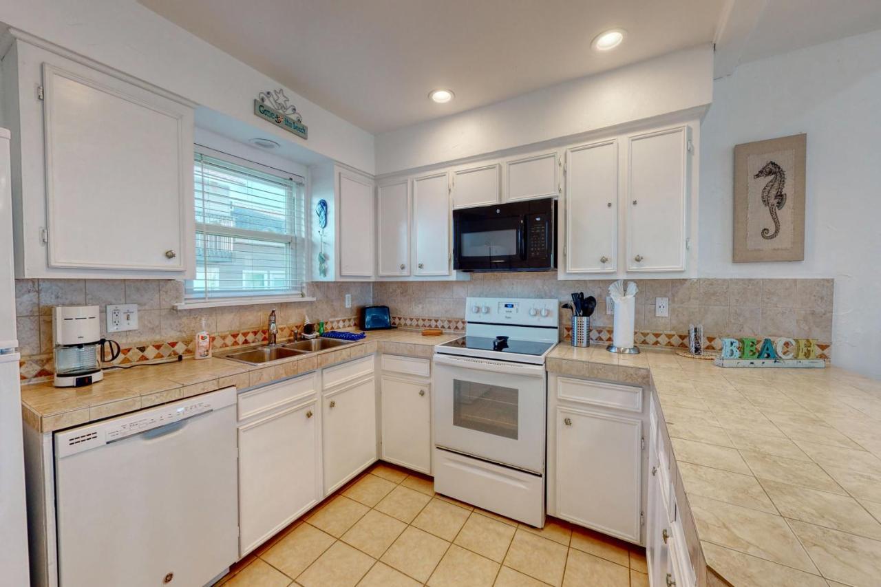 Villa Gulf Front Retreat à Galveston Extérieur photo