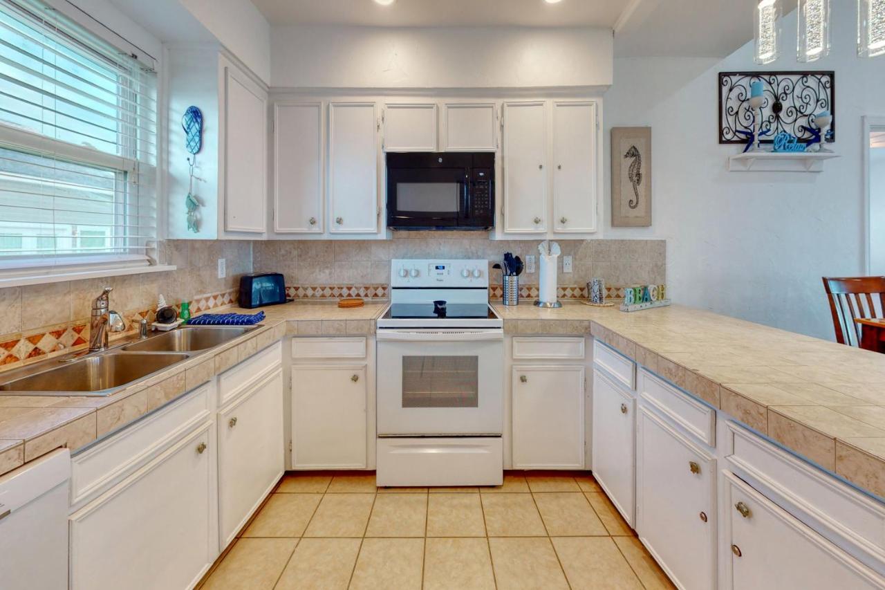 Villa Gulf Front Retreat à Galveston Extérieur photo
